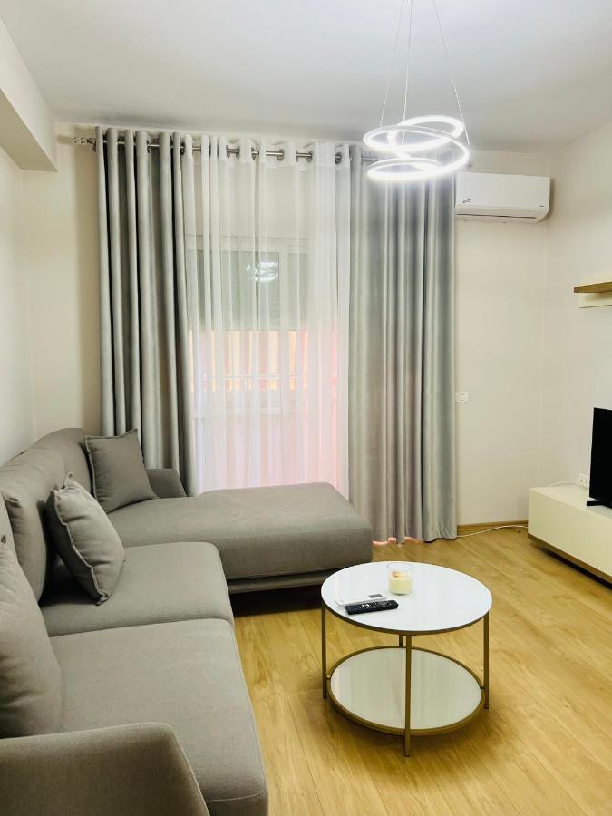 Lovely Apartment, Free Parking Tiran Dış mekan fotoğraf