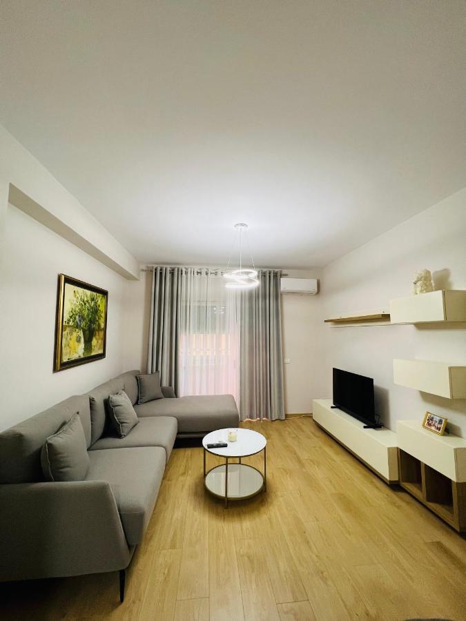 Lovely Apartment, Free Parking Tiran Dış mekan fotoğraf